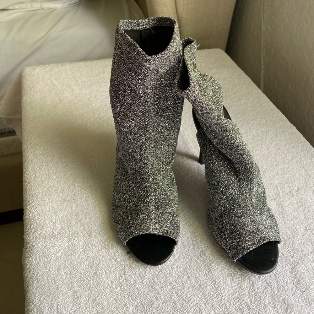 Booties heels sparkles